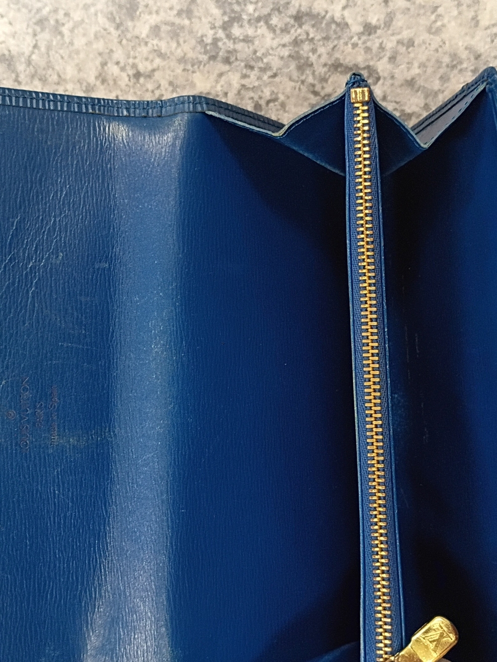 Louis Vuitton Blue Epi Leather Long Continental Wallet - Picture 6 of 9